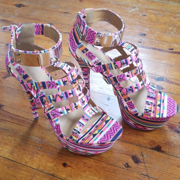 6 inch platform heel - Picture 2 of 7